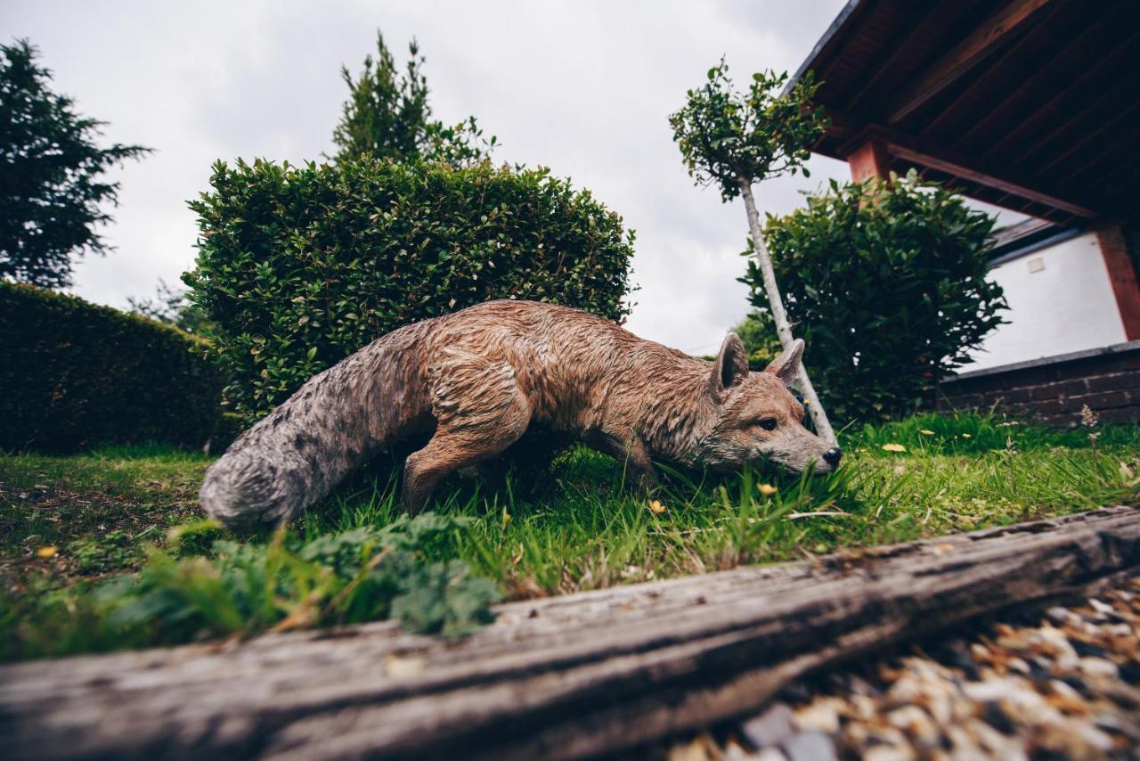 Fox Country Inn High Wycombe Eksteriør billede